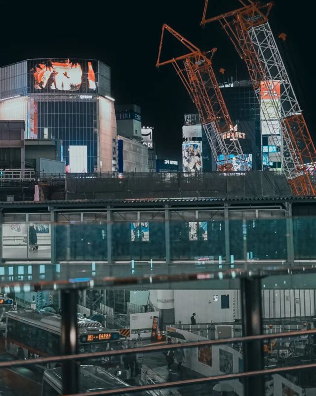 What if one of the urban normality were missing?
#アーバンサバイバル #urbansurvival #urbansurvivaltokyo #snapshot #streetsnap #streetphotographyjapan #streetsnaps #streetphotography #streetsnapshot #snapphoto #tokyo #japan #tokyophoto #japaneseculture #shibuya #shibuyastation
