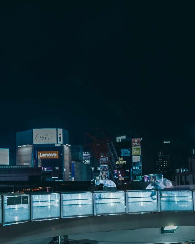 Q. What if one of the usual things in an urban environment is missing?
都市の当たり前がひとつでも欠けたら？

#アーバンサバイバル #urbansurvival #urbansurvivaltokyo #snapshot #streetsnap #streetphotographyjapan #streetsnaps #streetphotography #streetsnapshot #snapphoto #tokyo #japan #tokyophoto #japaneseculture #shibuya #shibuyastation #shibuyastream #google